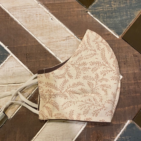 Reversible Handmade Face Mask - Picture 2 of 5